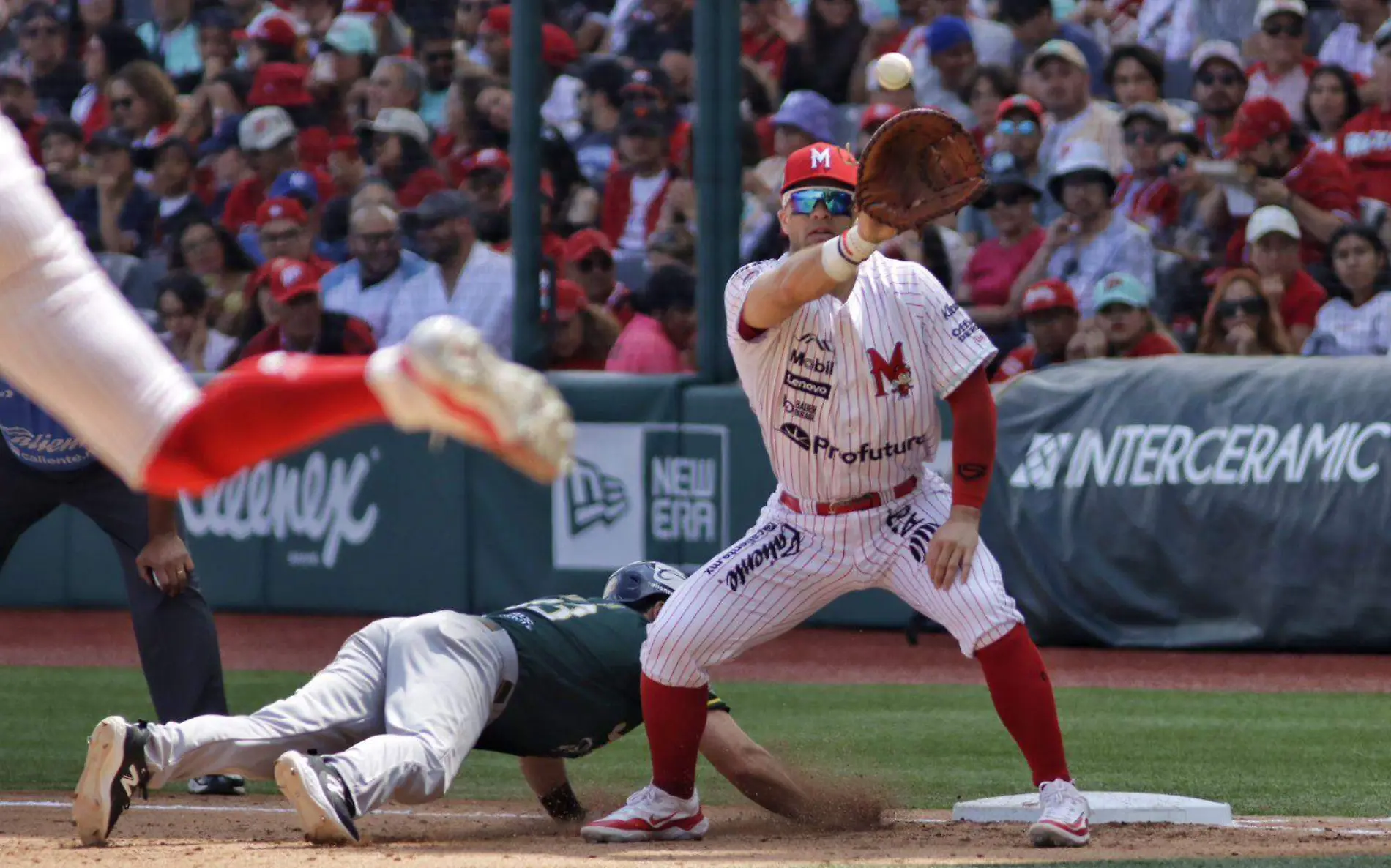 Pericos vs Diablos 1